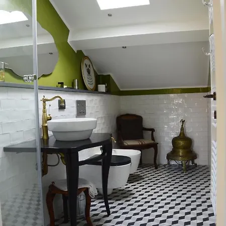 Frühstückspension Via Roma 41 3*